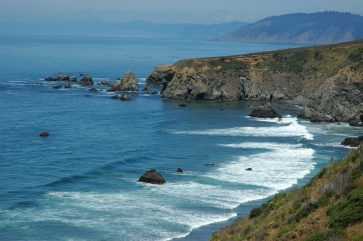 rural California ocean cliffs